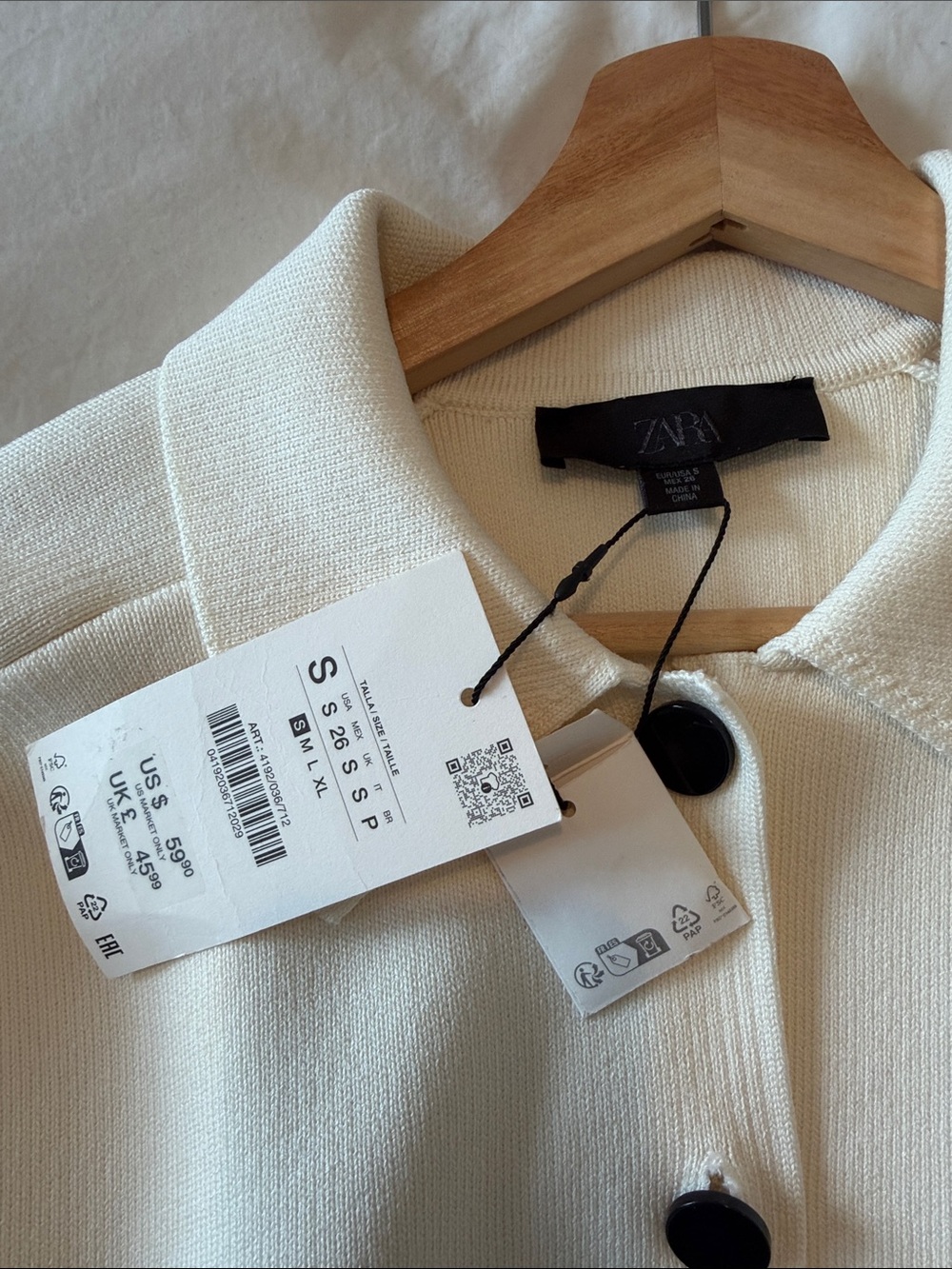ZARA Cream Cropped Button-Up Jacket with Contrast Stitching - Picture 4 of 5